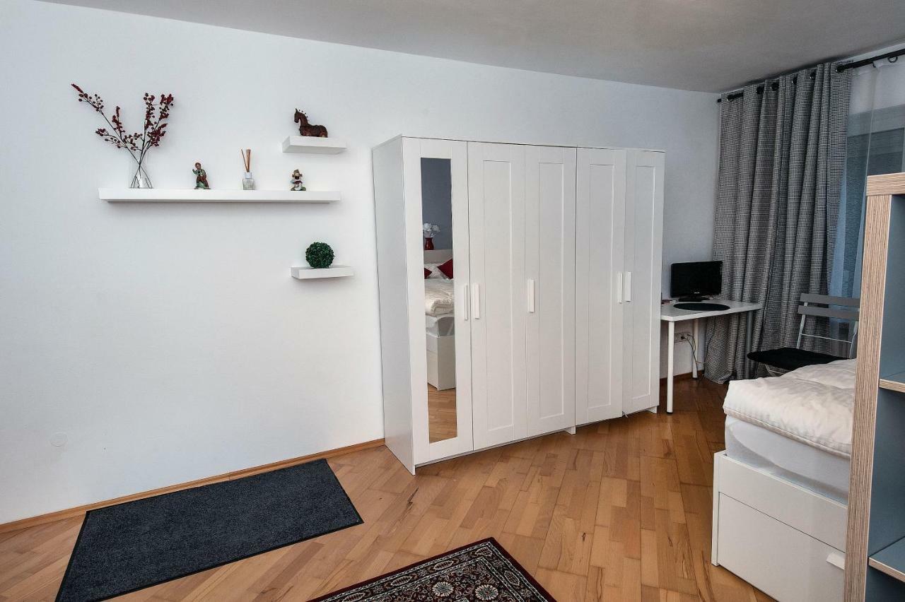 Lovely Studio In Augsburg Exterior foto