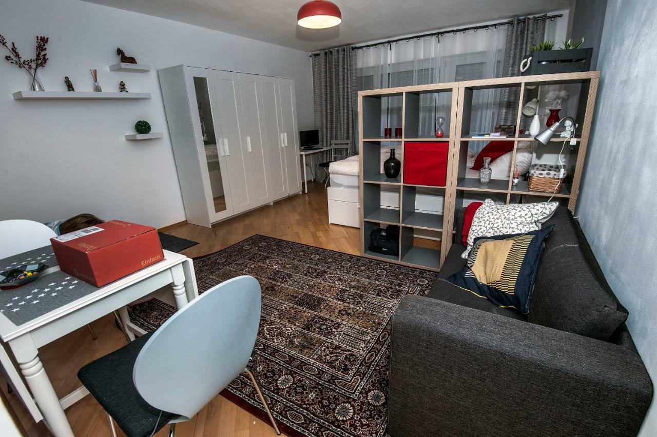 Lovely Studio In Augsburg Exterior foto